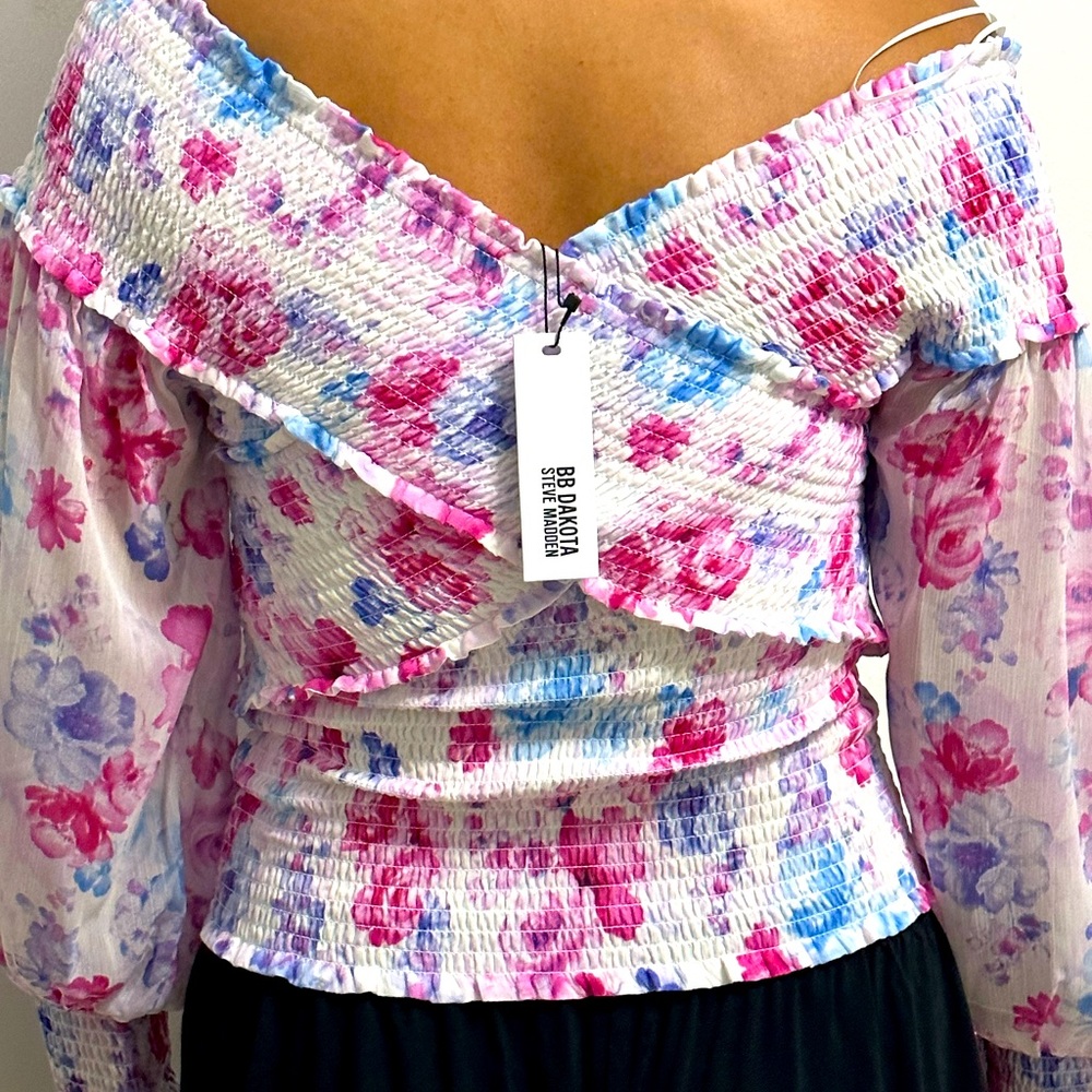 Woman shirt